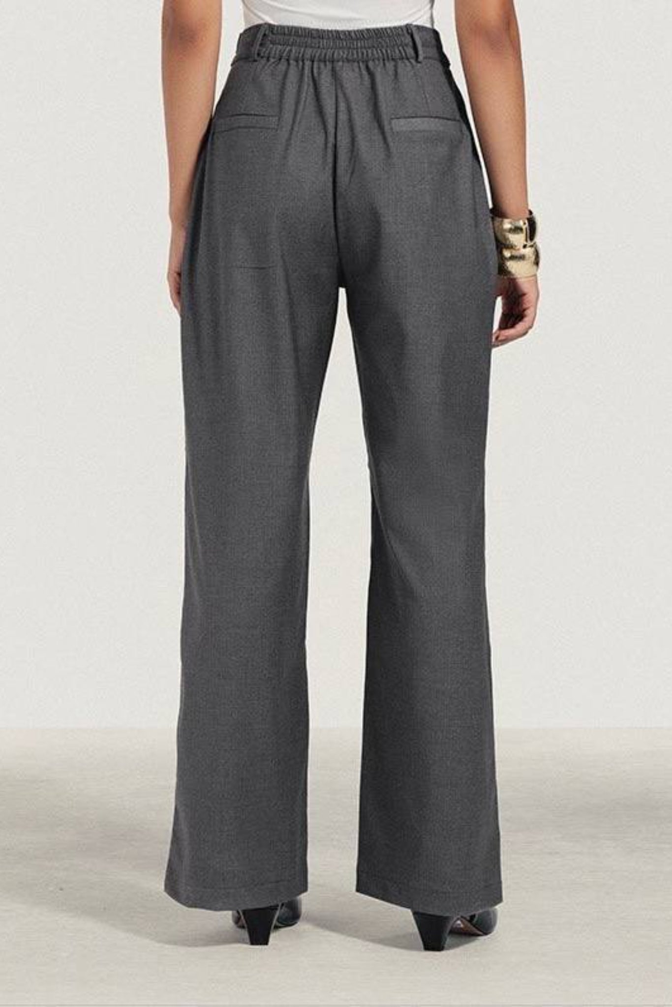Two Pleats Trousers