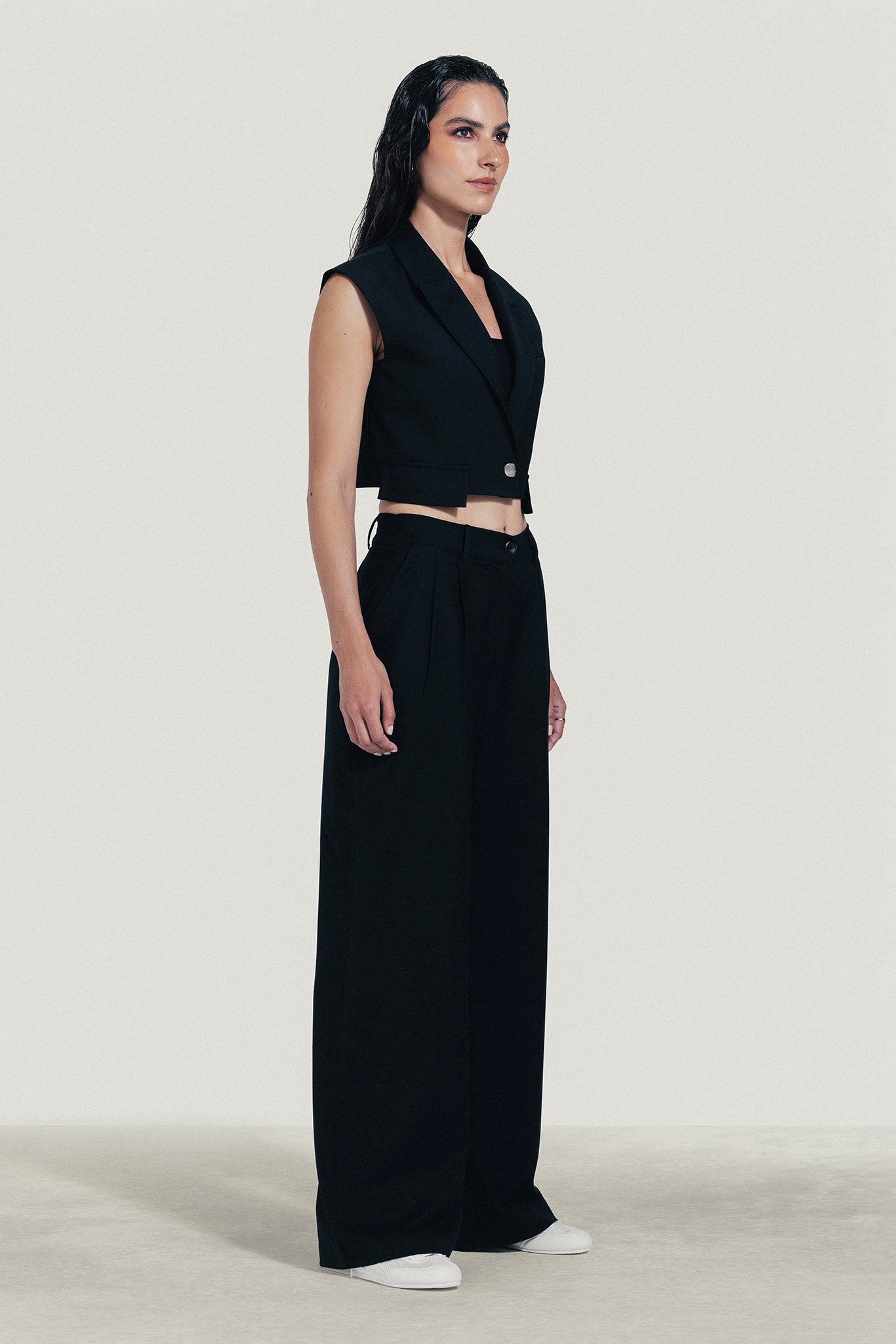 Cropped Vest