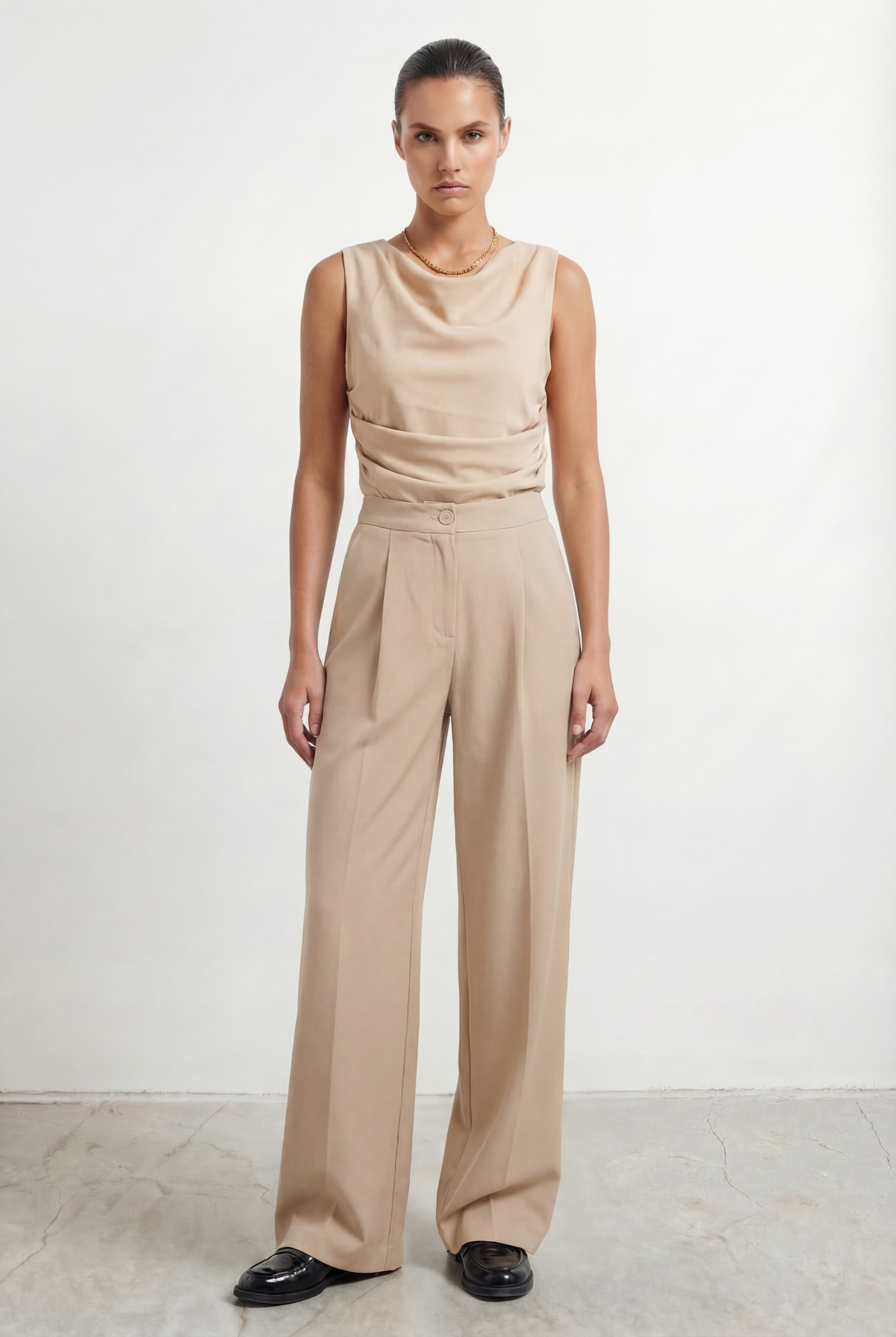 One Pleats Straight Trousers
